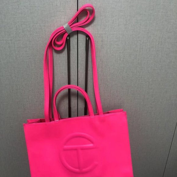 Laptop Bag Telfar Medium Azalea shopping bag - Picture 6 of 8